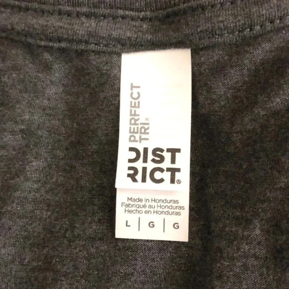 🌸NEW🌸 DISTRICT Dallas Graphic Tank - Picture 4 of 5